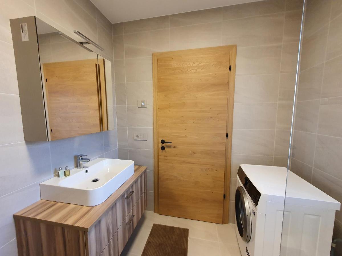 New Great Apartment Bolzano With 25M Pool Bagian luar foto
