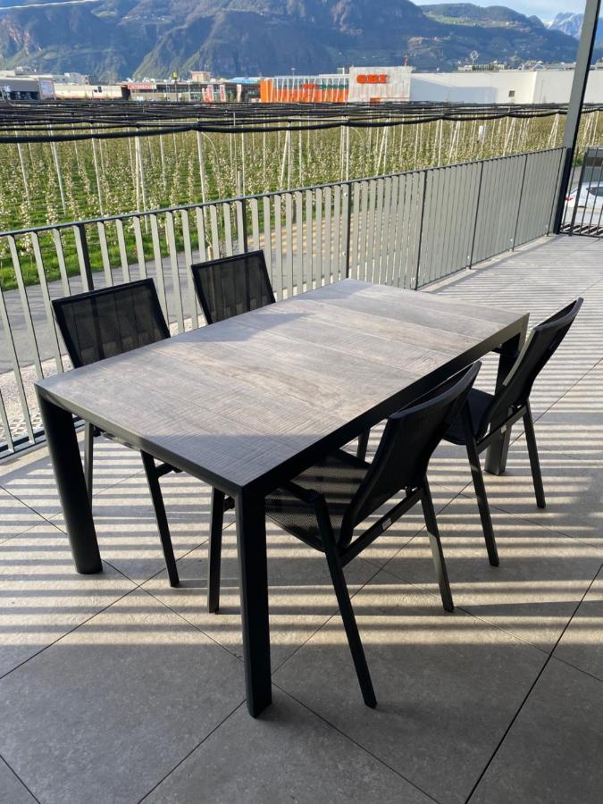 New Great Apartment Bolzano With 25M Pool Bagian luar foto