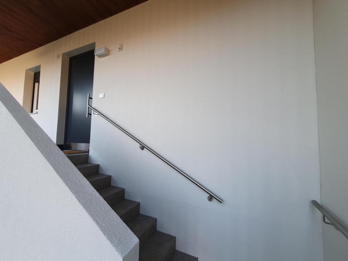 New Great Apartment Bolzano With 25M Pool Bagian luar foto